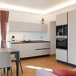 Belvedere 237 Lakeview Terrace Luxury Apartment Ghiffa