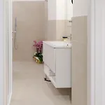 Belvedere 237 Lakeview Terrace Luxury Apartment